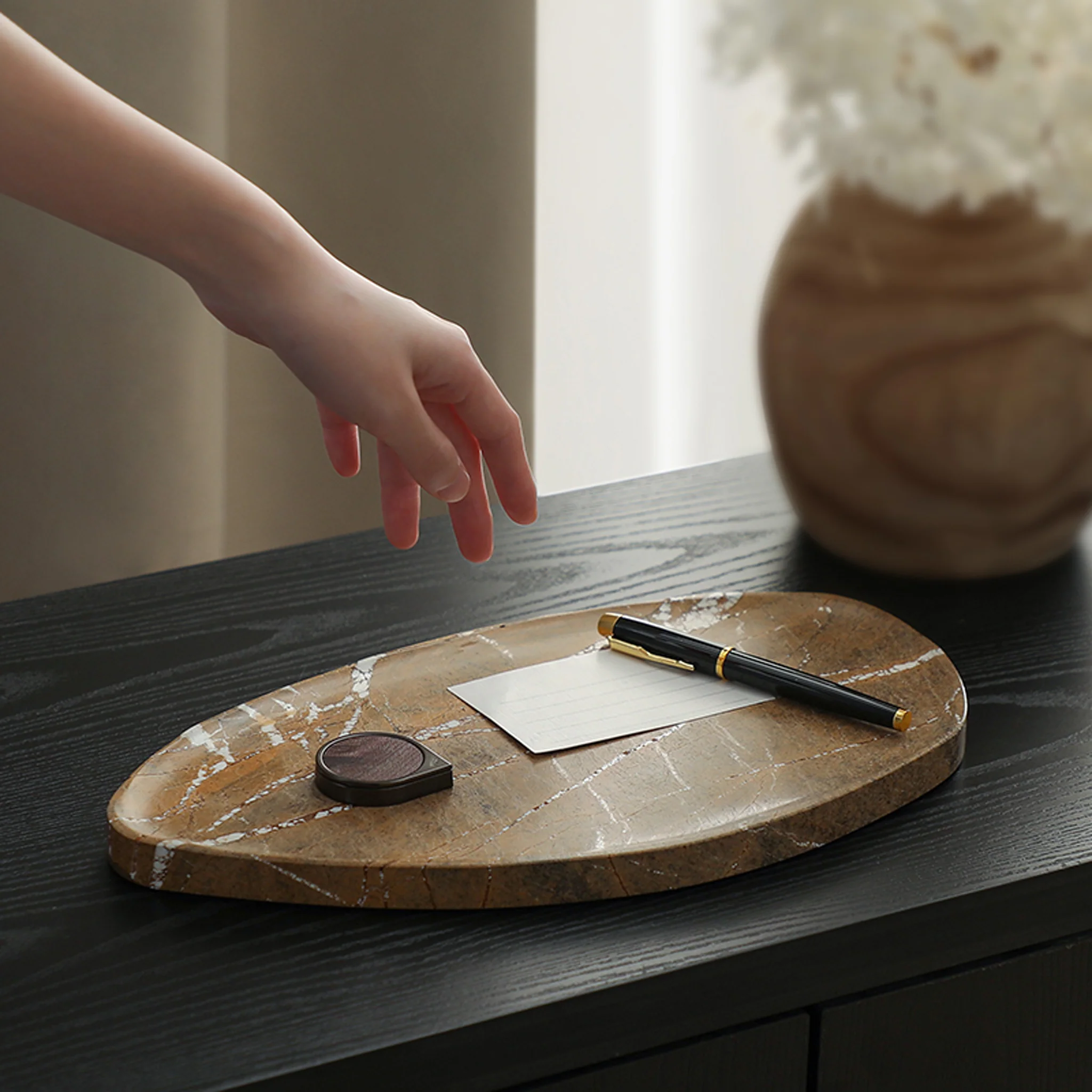 CAC10743-FC Leaf Shaped Marble Plate - Coffee - Image 5