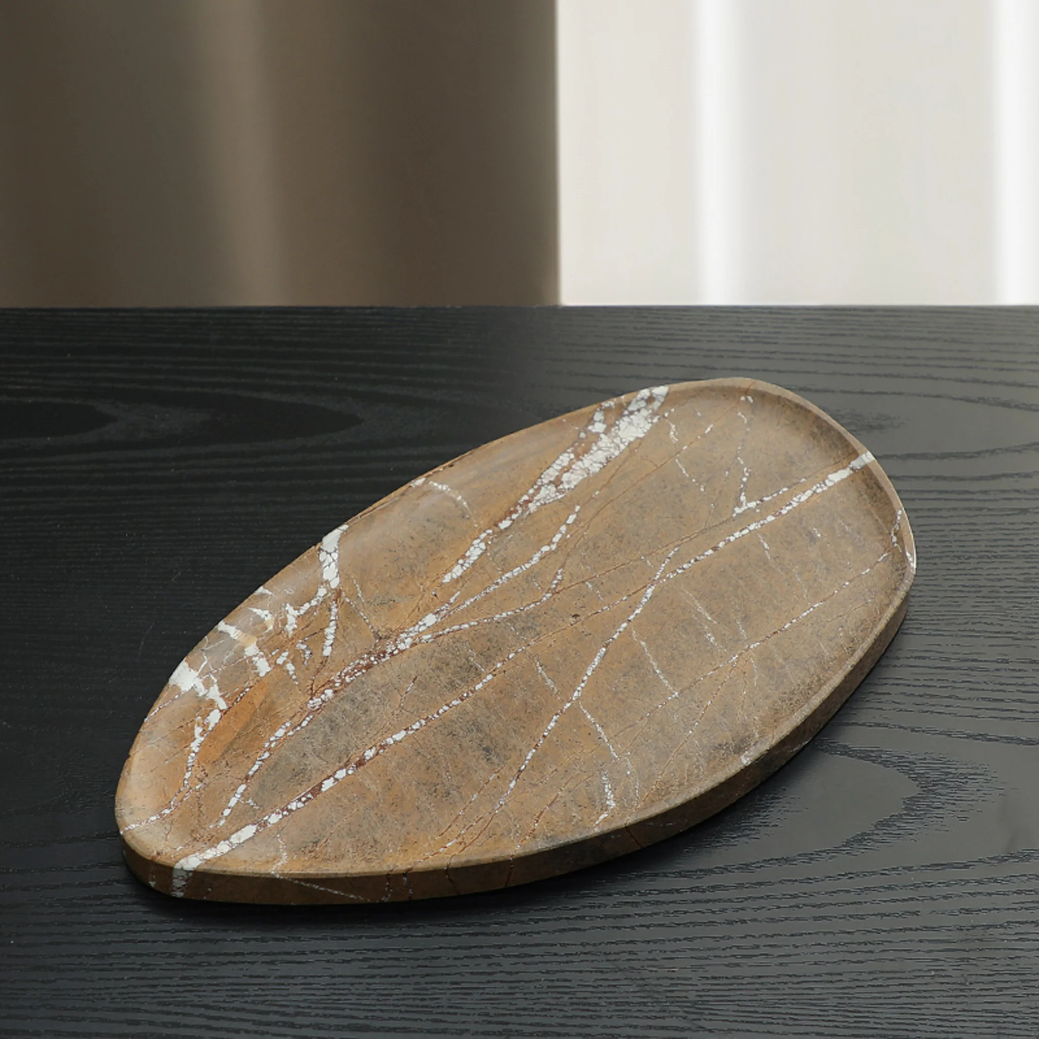 CAC10743-FC Leaf Shaped Marble Plate - Coffee - Image 8