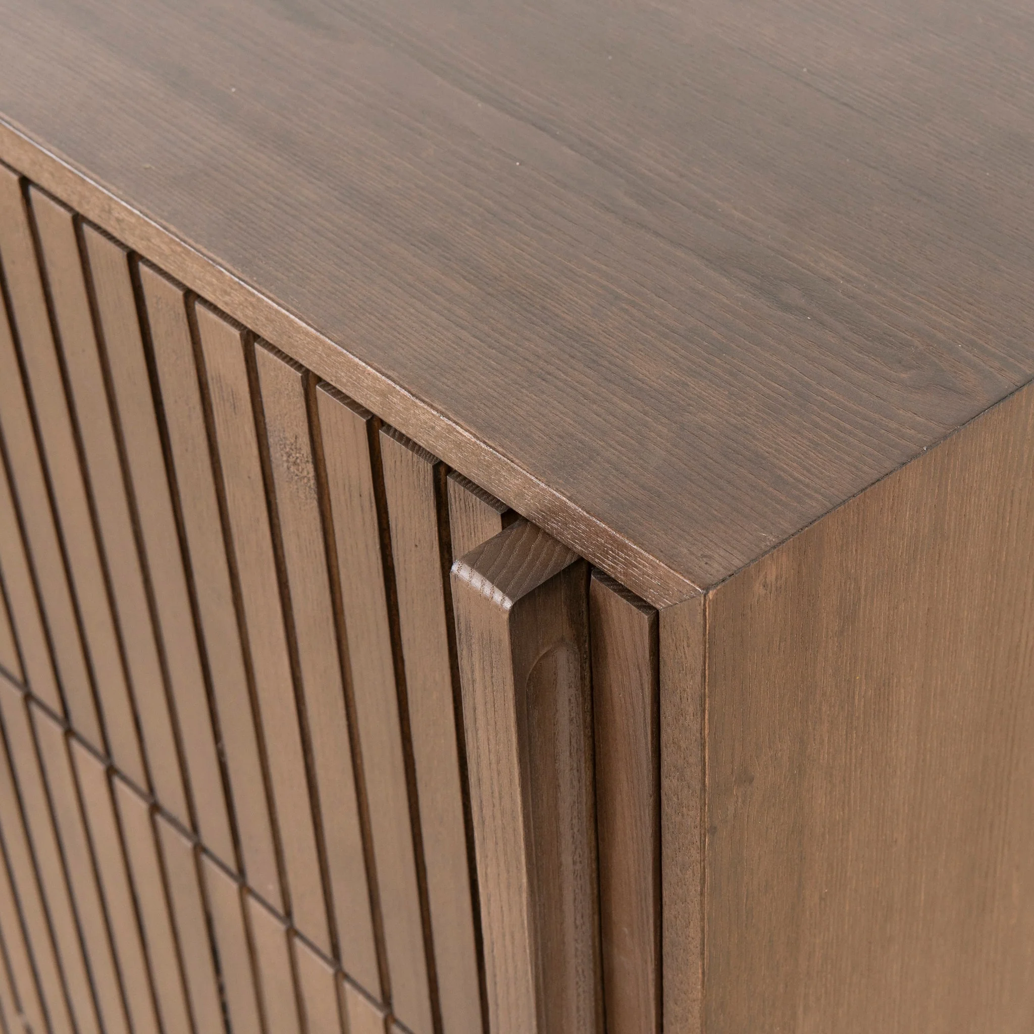 CDT10035-NI 6 Drawer Wooden Chest - Walnut - Image 11