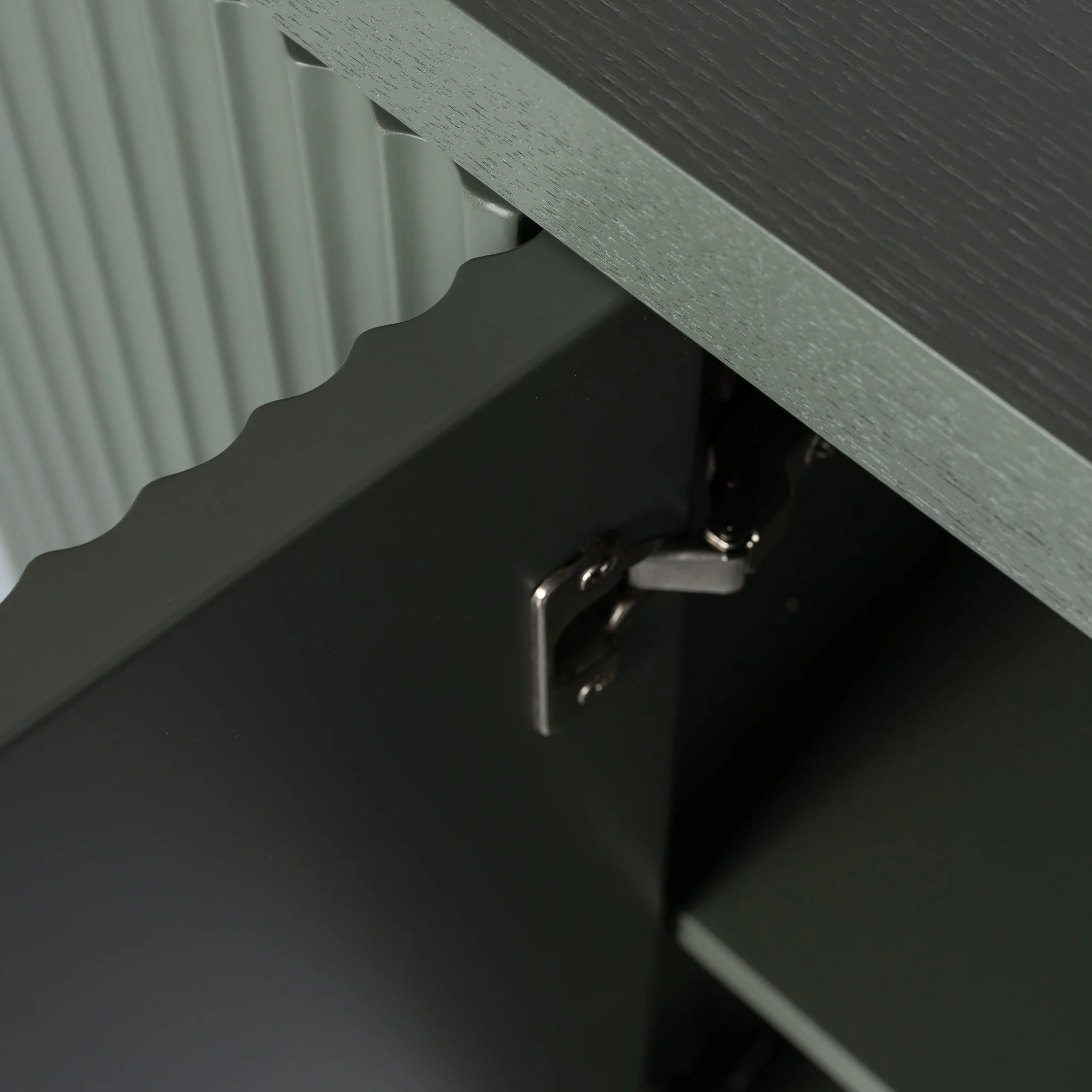 CDT12269-DW 1.6m Veneer Top Buffet Unit - Sage Green - Image 10