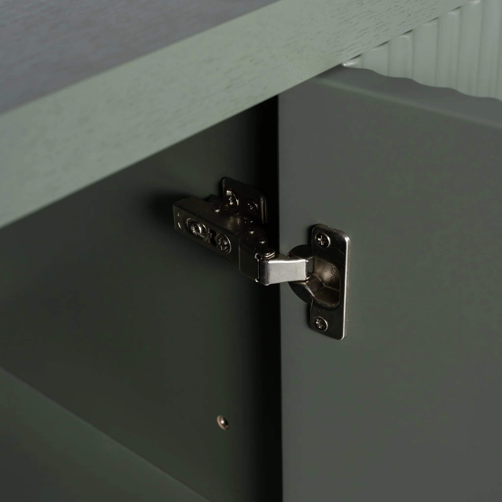 CDT12269-DW 1.6m Veneer Top Buffet Unit - Sage Green - Image 9