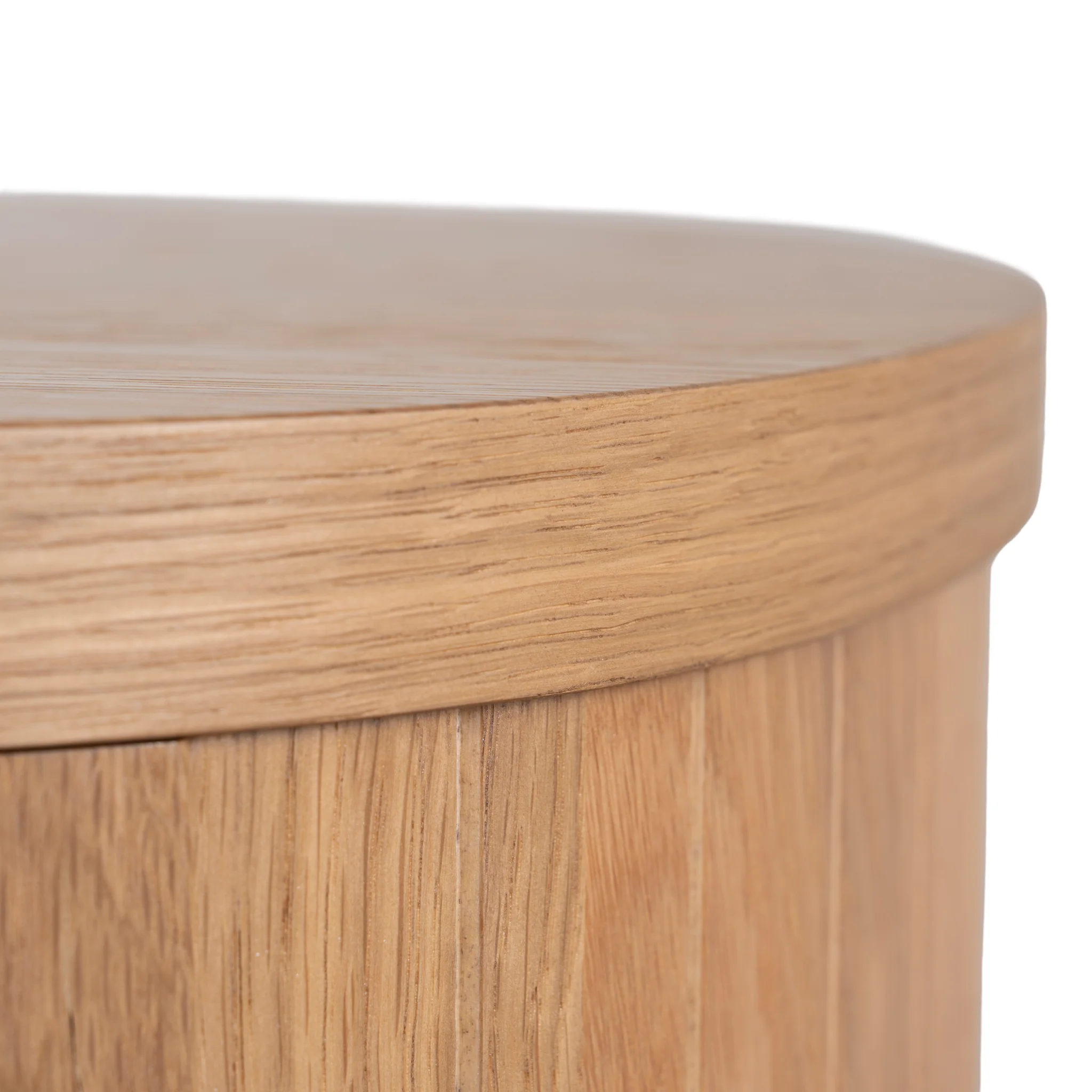 CST12109-VN Bedside Table - Knotty Oak - Image 11