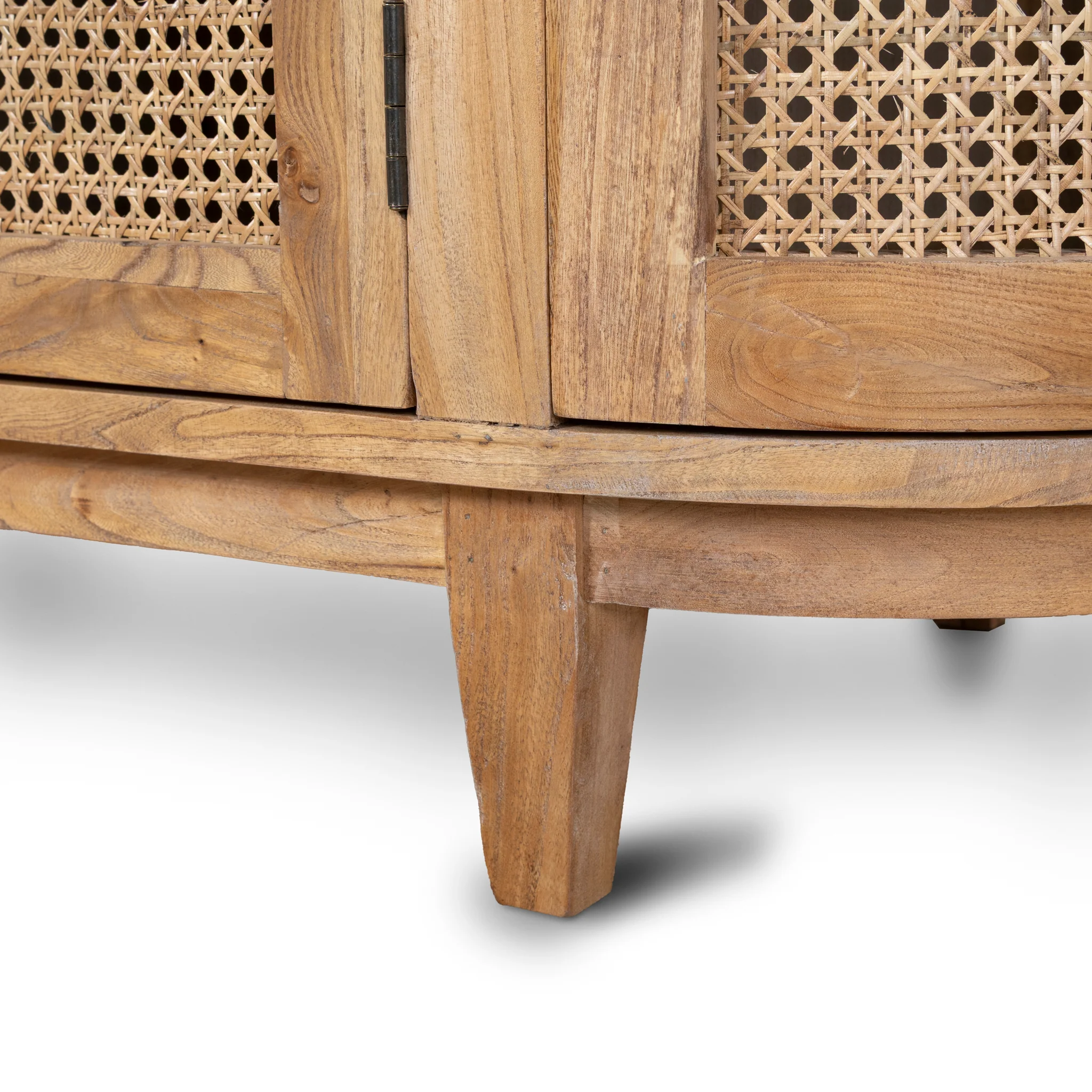 CDT6768 2.1m Sideboard Unit - Natural with Rattan Doors - Image 17